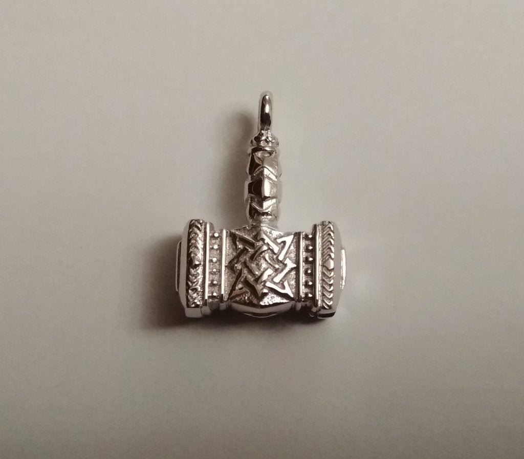 Pendentif en argent : « Le marteau de Thor », Neuf, Autres représentations, Argent, Argent