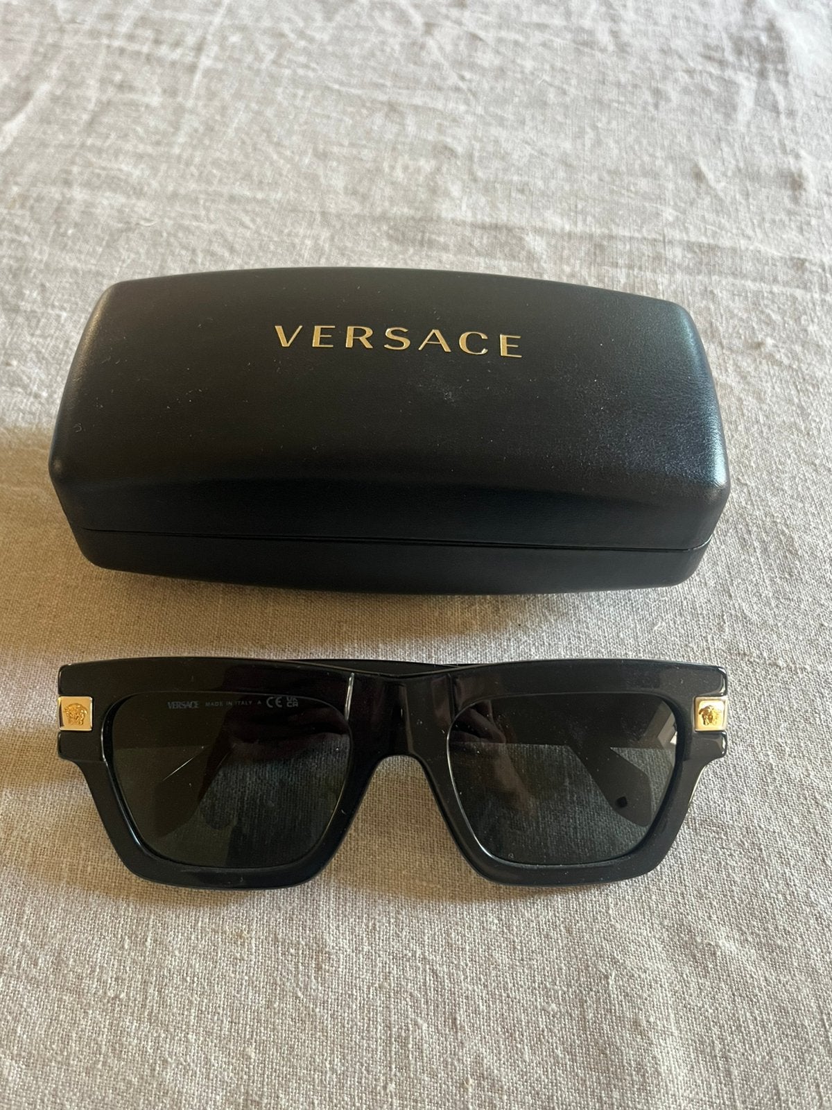 Versace zonnebril VE4464, Ophalen, Zo goed als nieuw, Zwart, Zonnebril