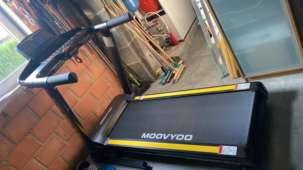 Tapis de course Moovyoo Jaguar 2.0, Sports & Fitness, Enlèvement, Comme neuf