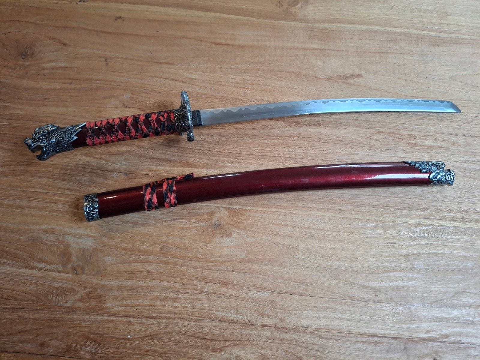 Zwaarden te koop, Collections, Enlèvement