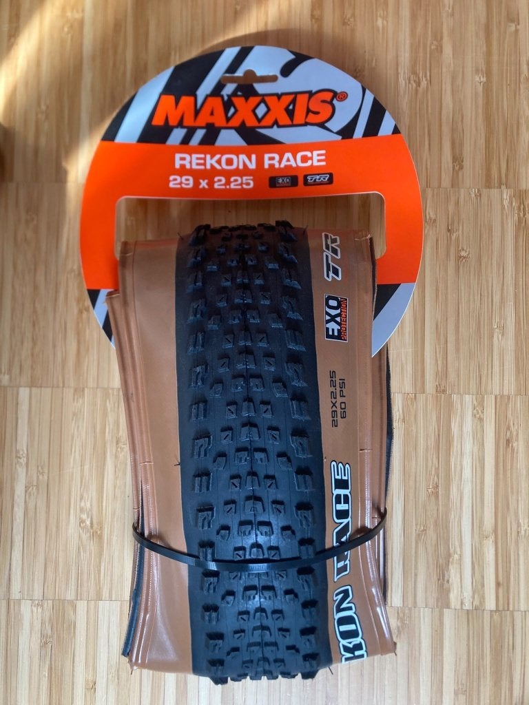 Maxxis Rekon Race 29x2.25 EXO TR, Vélos & Vélomoteurs, Vélos Pièces, Neuf, Pneu, Enlèvement ou Envoi, Mountainbike
