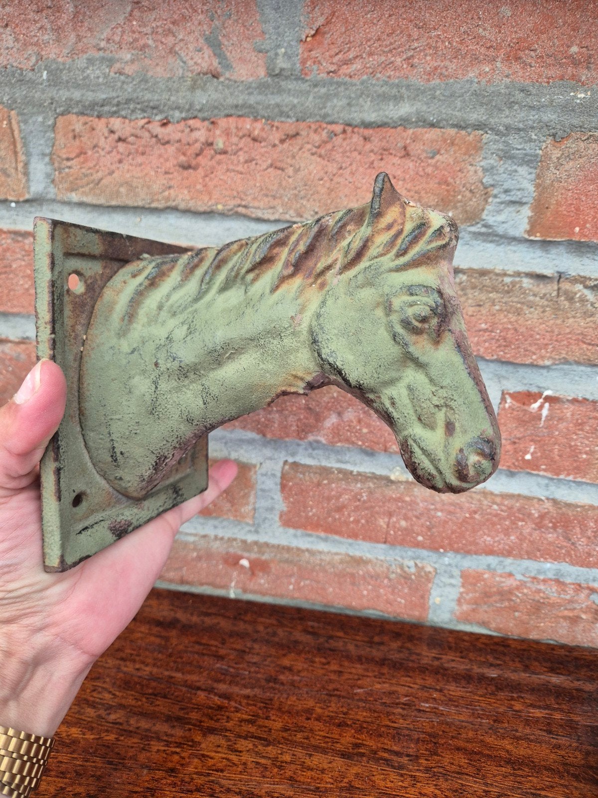 Tête de cheval en fonte murale, Enlèvement ou Envoi
