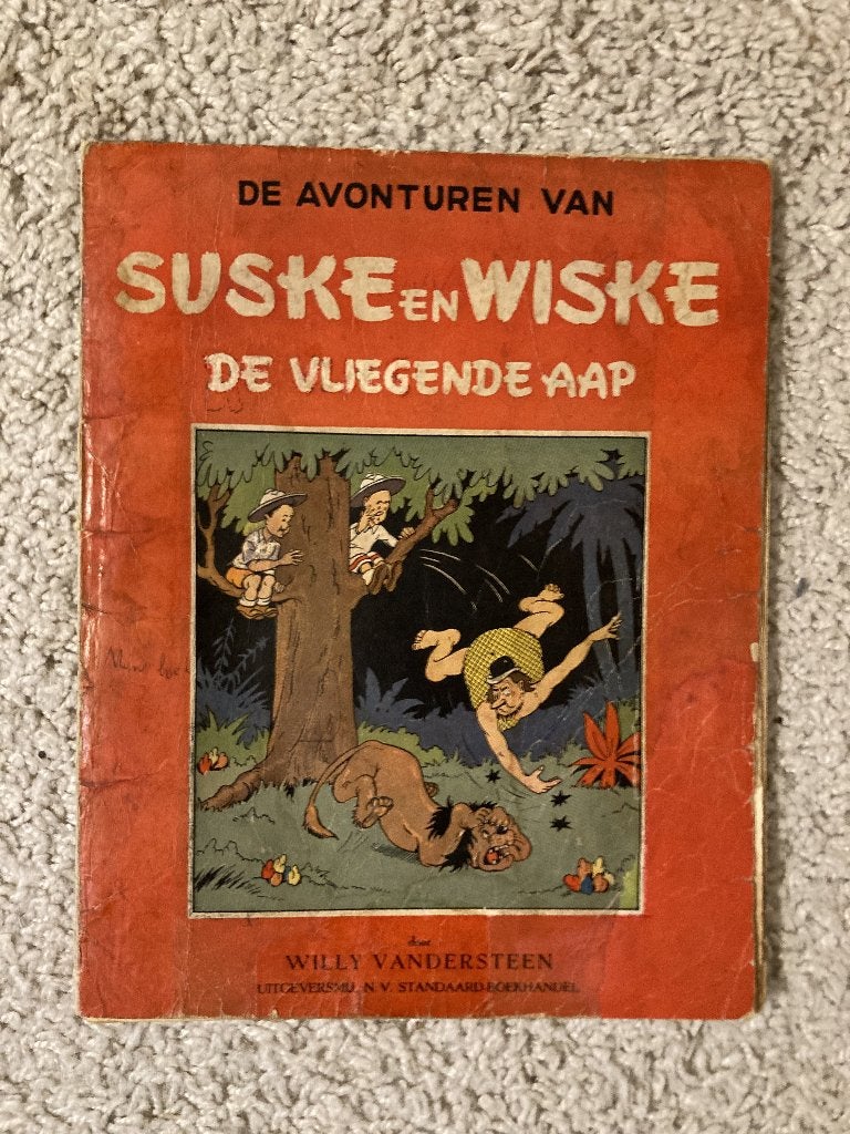 Suske en Wiske - De Vliegende Aap - Nr. 2a - 1e druk, 1948, Boeken, Eén stripboek, Ophalen of Verzenden, Gelezen