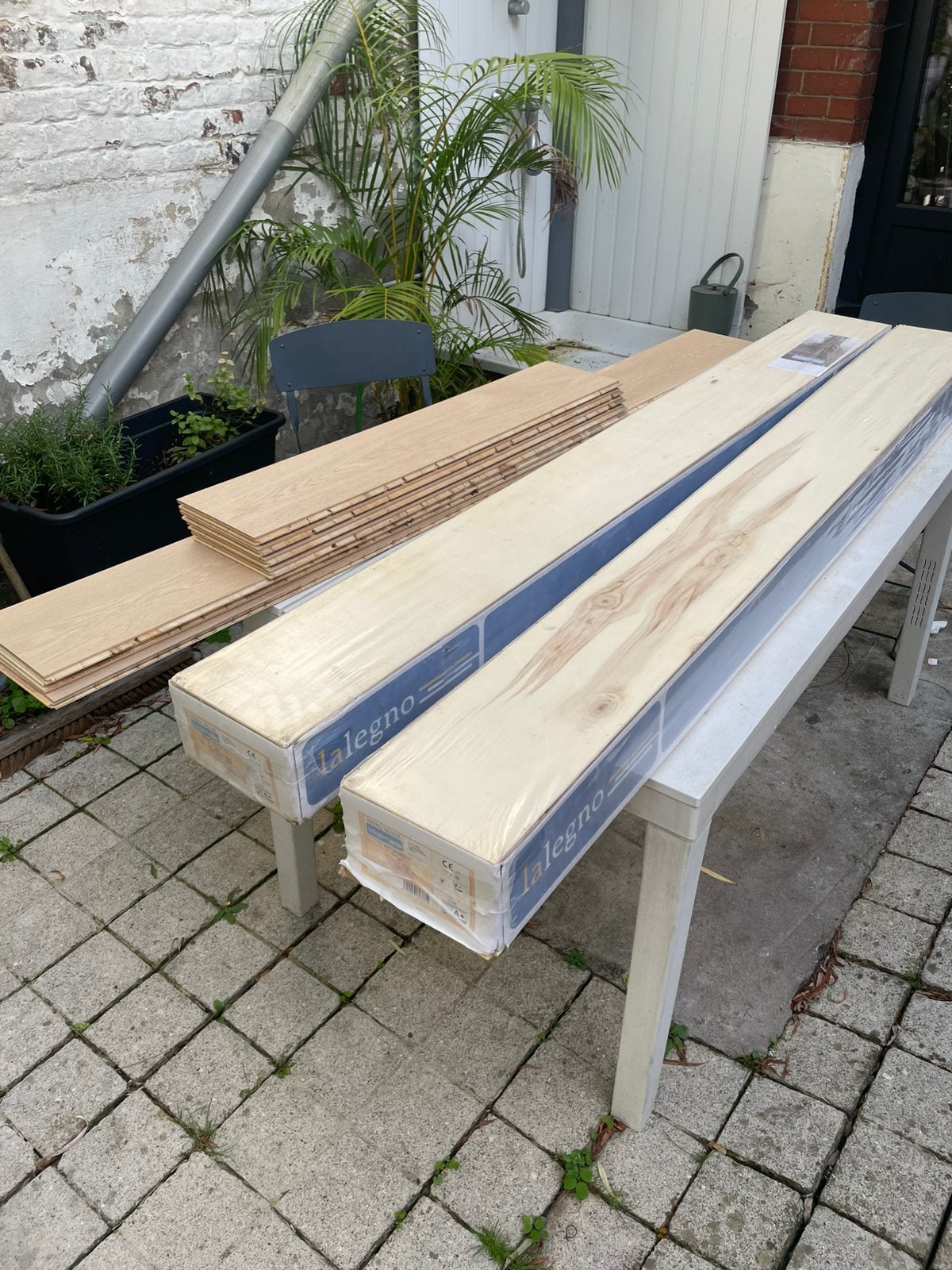 Plancher semi-massif en chêne finition vernis narurel brossé, Bricolage & Construction, Bois & Planches, Enlèvement, Comme neuf