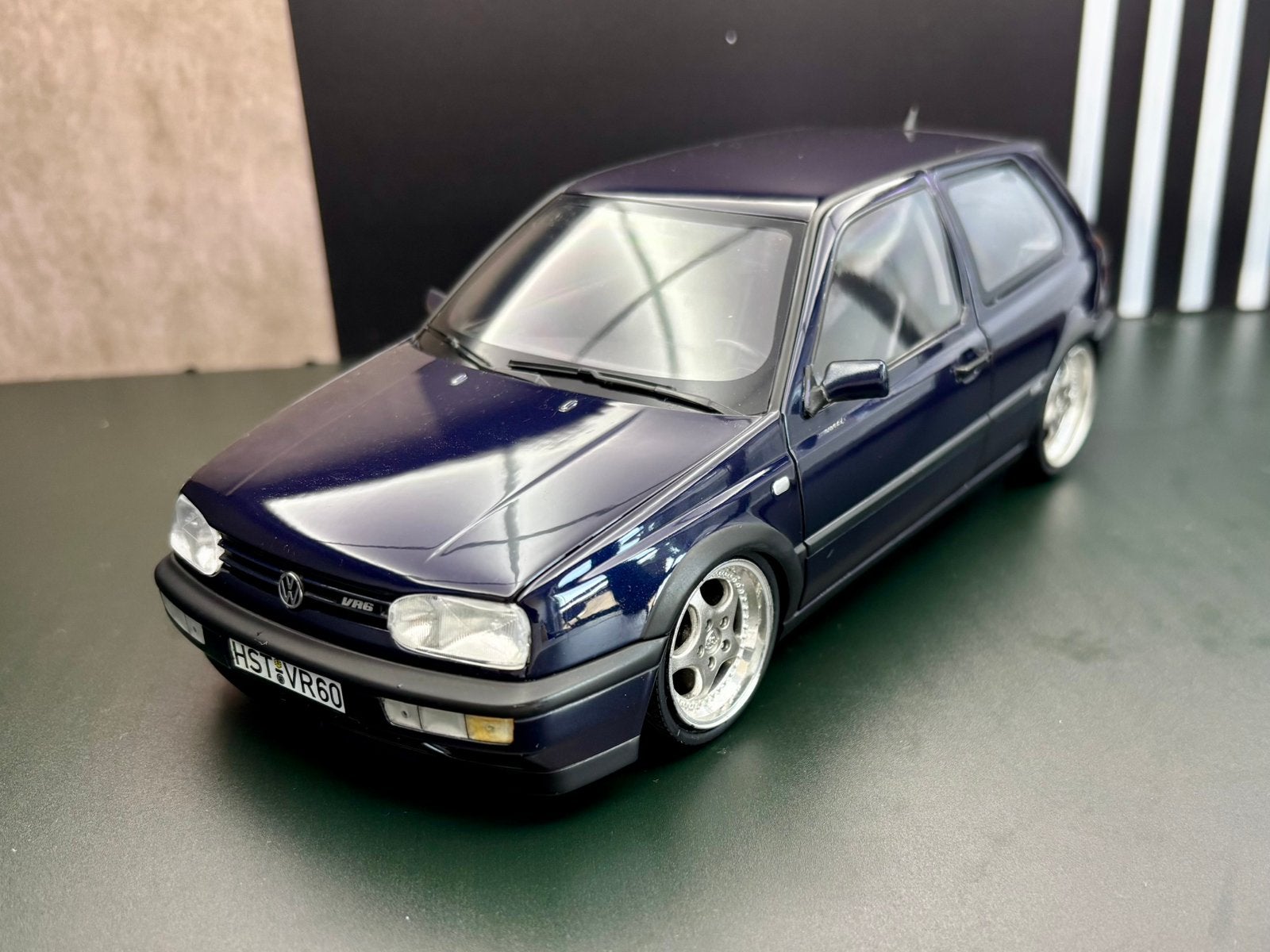 1:18 volkswagen golf III VR6, Hobby en Vrije tijd, Modelauto's | 1:18, Ophalen of Verzenden, Zo goed als nieuw, Norev