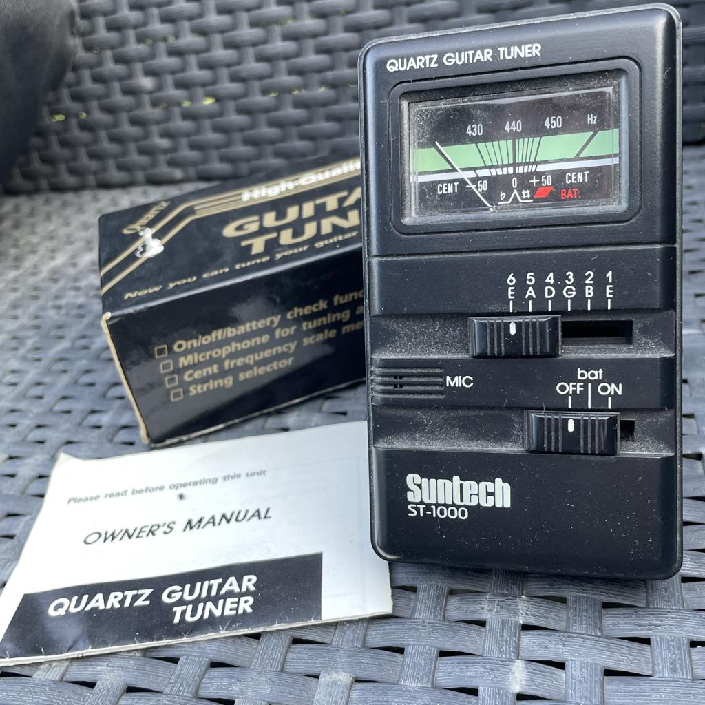 Suntech ST-1000; Quartz guitar tuner met naald, Ophalen of Verzenden, Overige typen