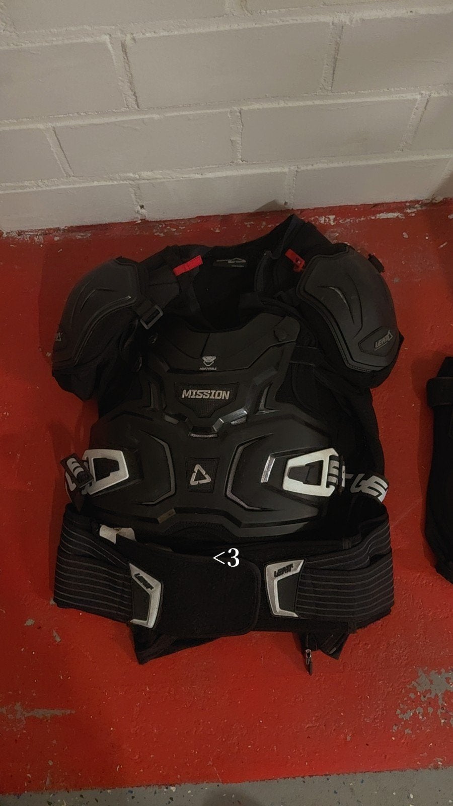 leat mission body protector, Ophalen of Verzenden