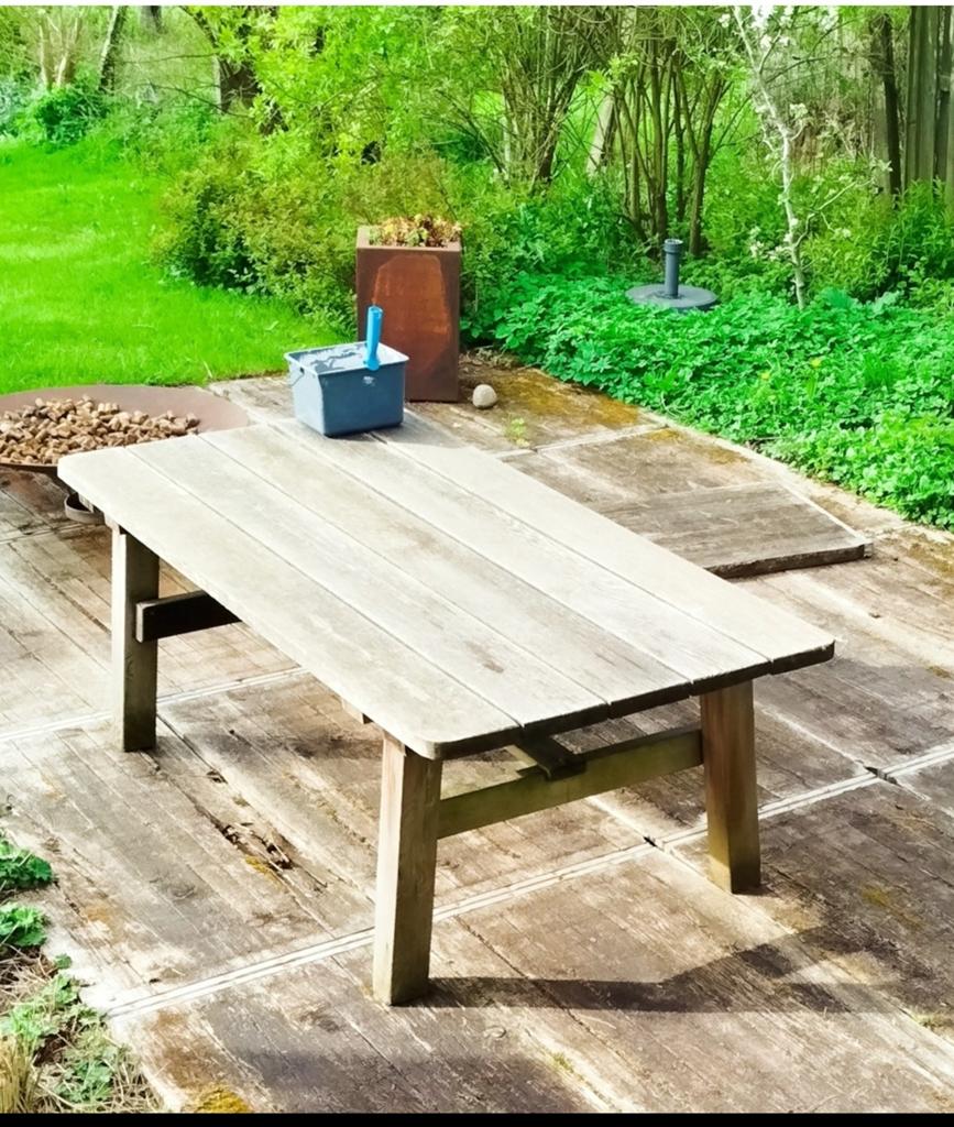 Table en bois - 1m sur 2, Bois
