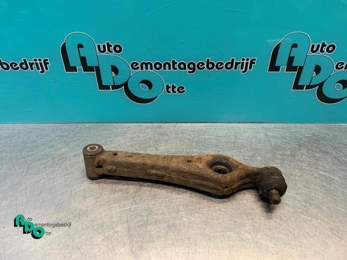 Bras de suspension avant gauche d'un Suzuki Ignis (Ignis J., -, 3 mois de garantie, Utilisé, -