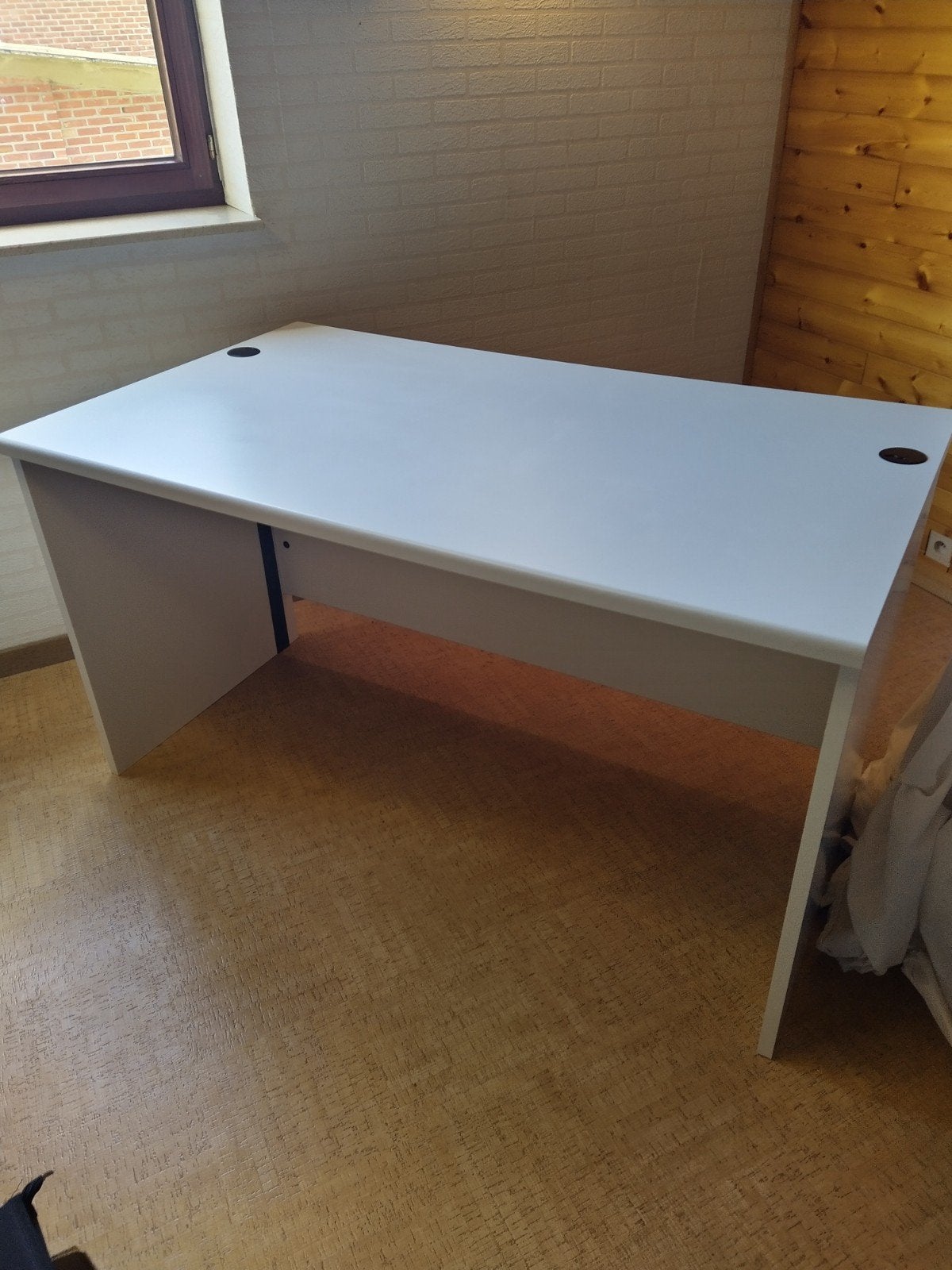 Stevige houten bureau/werktafel , ideaal voor student of hob, Bureau d'ordinateur, Goulotte de câbles, Enlèvement, Utilisé
