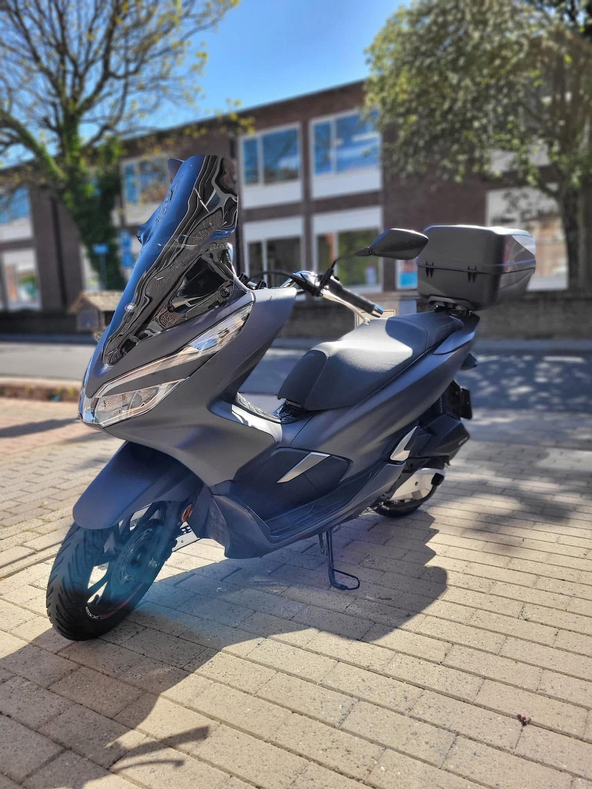 Honda PCX 125, slechts 9193km op de teller., Motos, Scooter, Particulier