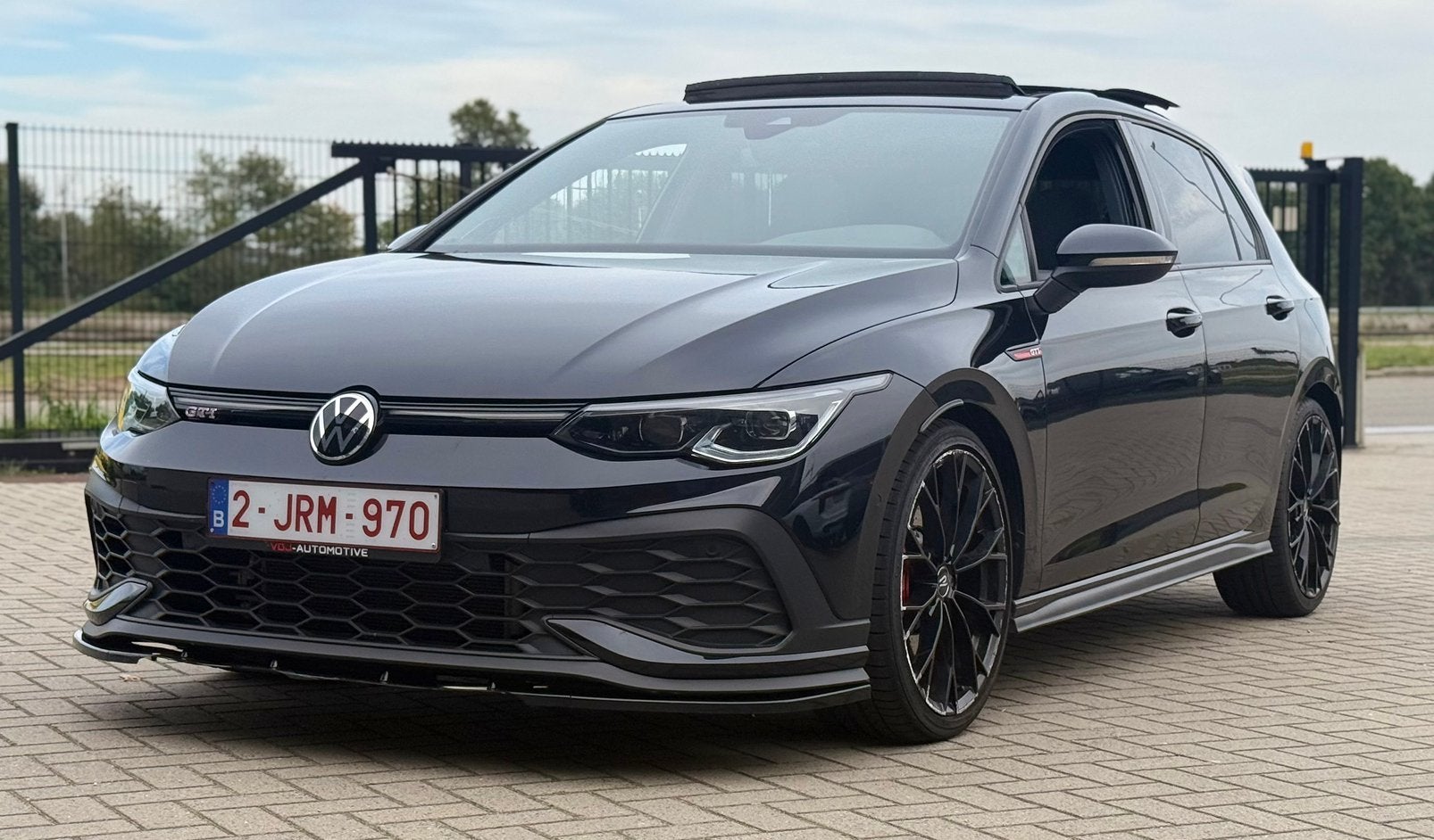 VOLKSWAGEN GOLF 8 GTI CLUBSPORT – 2.0 TSI – 300 PK – DSG, Auto's, Automaat, Euro 6, 4 cilinders, Zwart