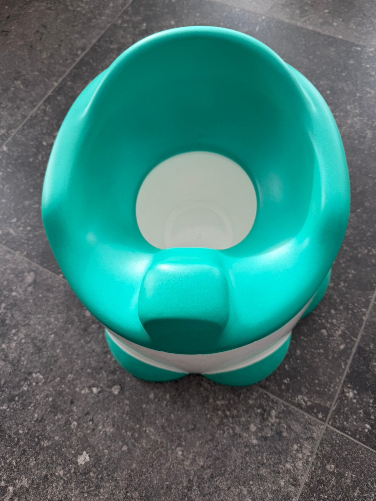 Plaspotje Bumbo . Nauwelijks gebruikt., Kinderen en Baby's, Ophalen, Zo goed als nieuw