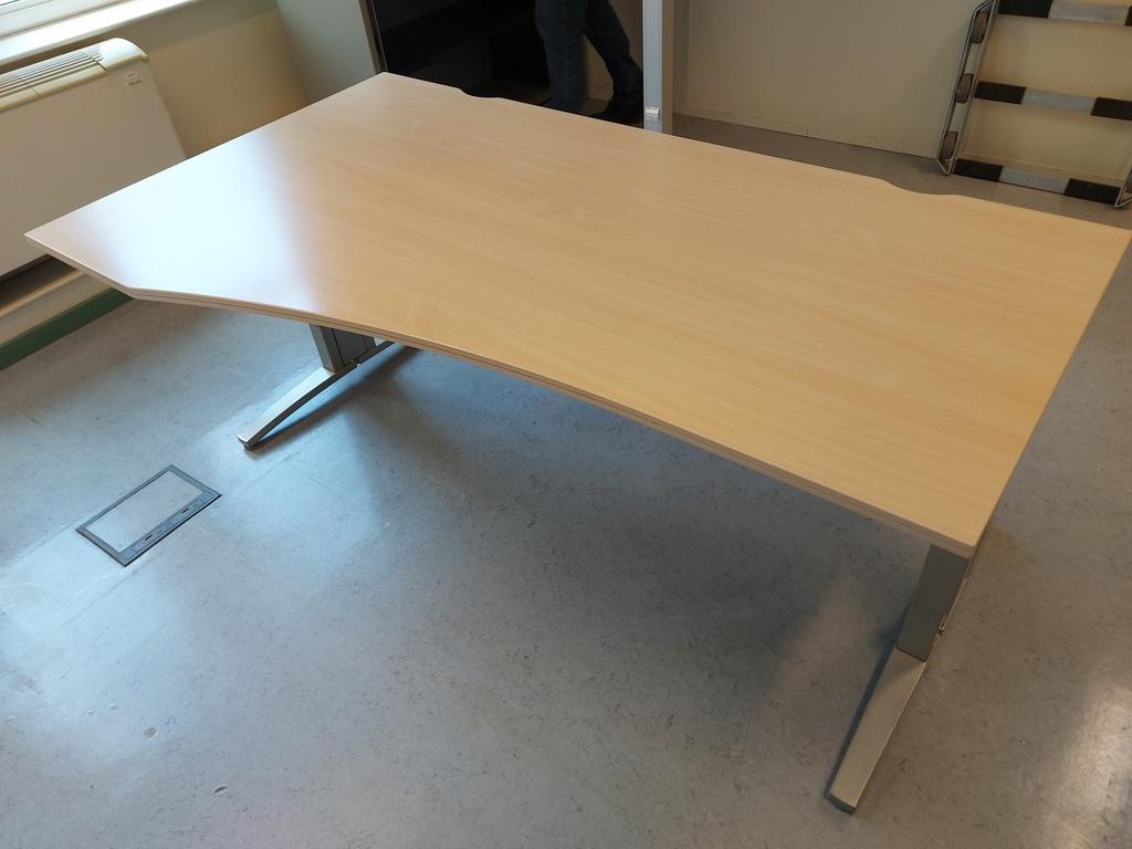 Bureau (verschillende maten), Ophalen, Ergonomisch, Zo goed als nieuw, Bureaustoel