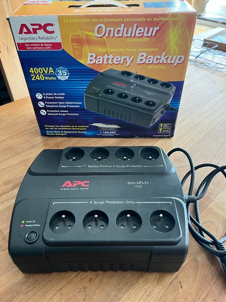 APC Battery Backup, Enlèvement, Comme neuf