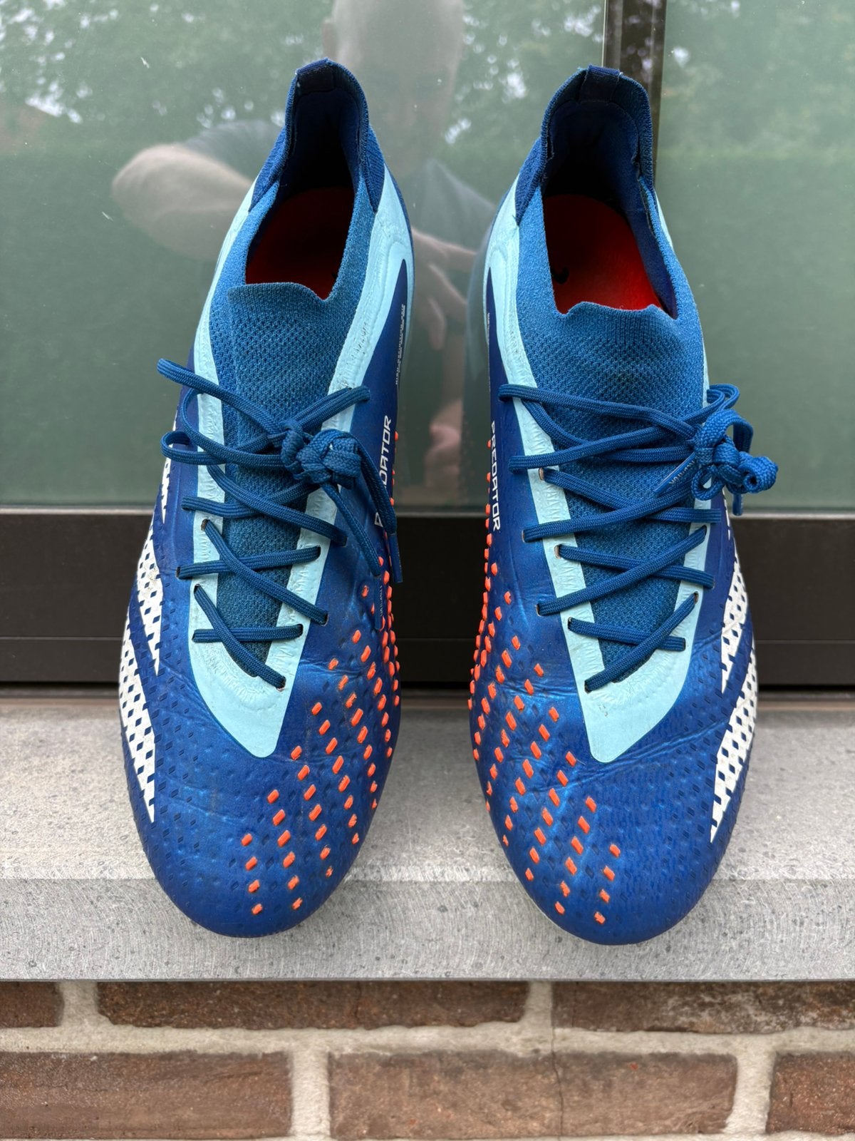 Adidas predator maat 44 2/3 (combi kunstgras/gras), Sport en Fitness, Ophalen, Zo goed als nieuw