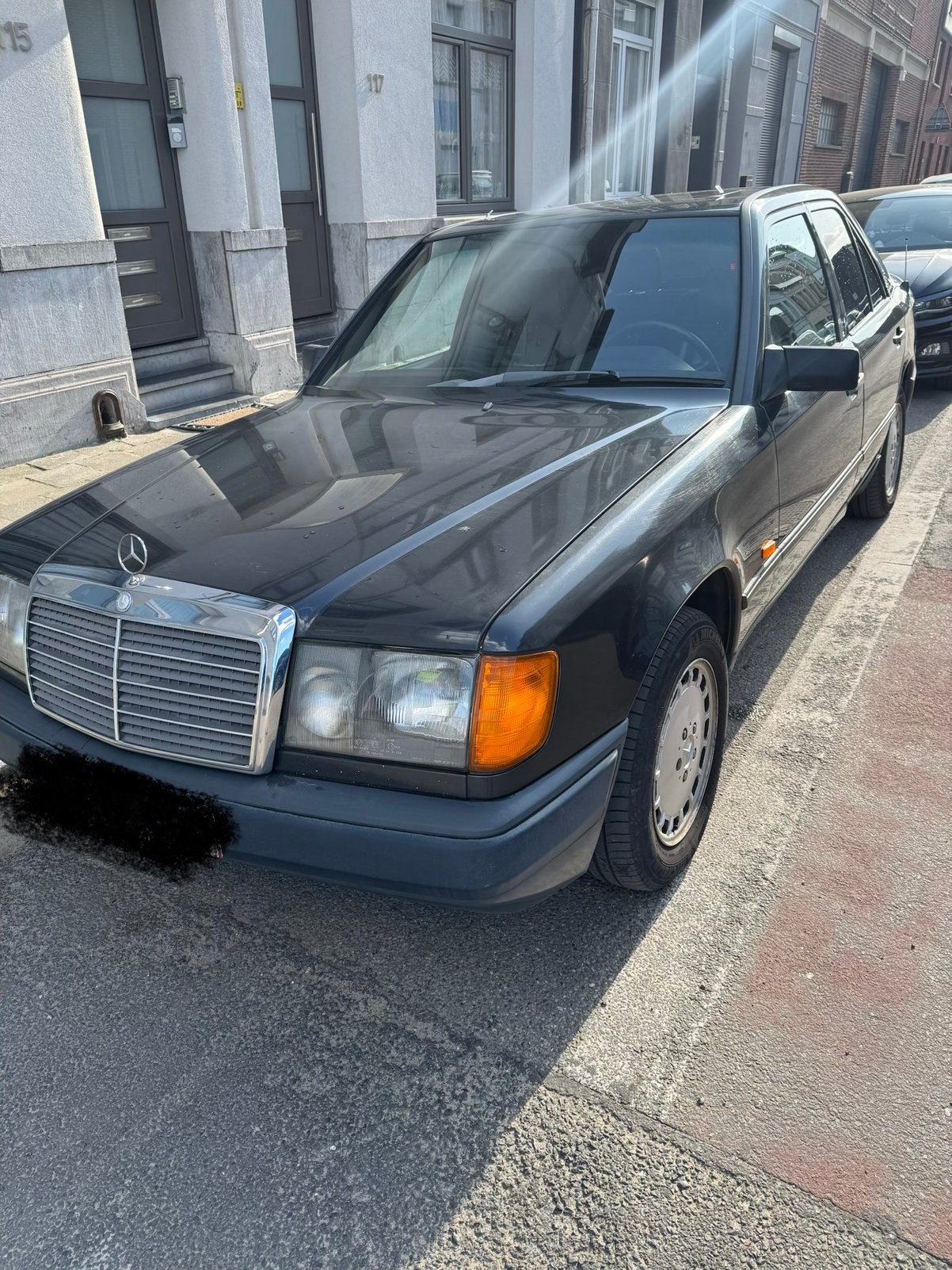 Mercedes W124 Classe E 300D AUTOMATIQUE, Autos, Cuir, Achat, Noir, 5 portes