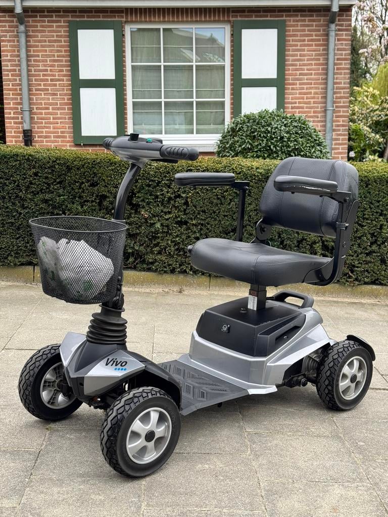 Opvouwbare Scootmobiel L&M ViVO Demonterbaar invalidescooter, Ophalen of Verzenden, Inklapbaar, Zo goed als nieuw, Elektrische rolstoel