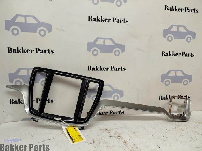Dashboard sierlijst van een Volvo V60, Gebruikt, -, -, Volvo