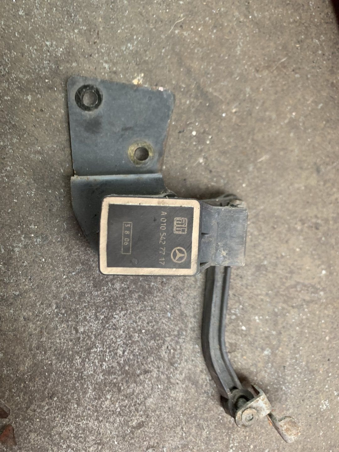 Mercedes-Benz ML W164 stabilisatie regel sensor A0105427717, Gebruikt, -, Ophalen of Verzenden, -