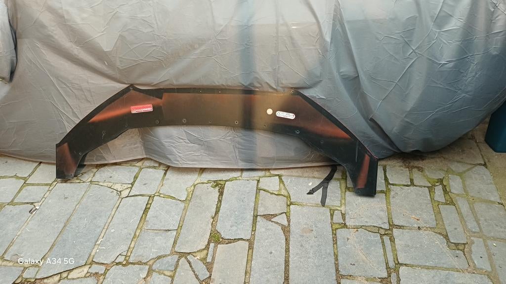 Voorspoiler maxton en zijlijsten golf7.5 gti, Enlèvement