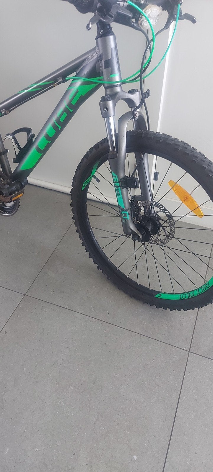 Mountainbike cube 24 inch, Vélos & Vélomoteurs, Enlèvement ou Envoi