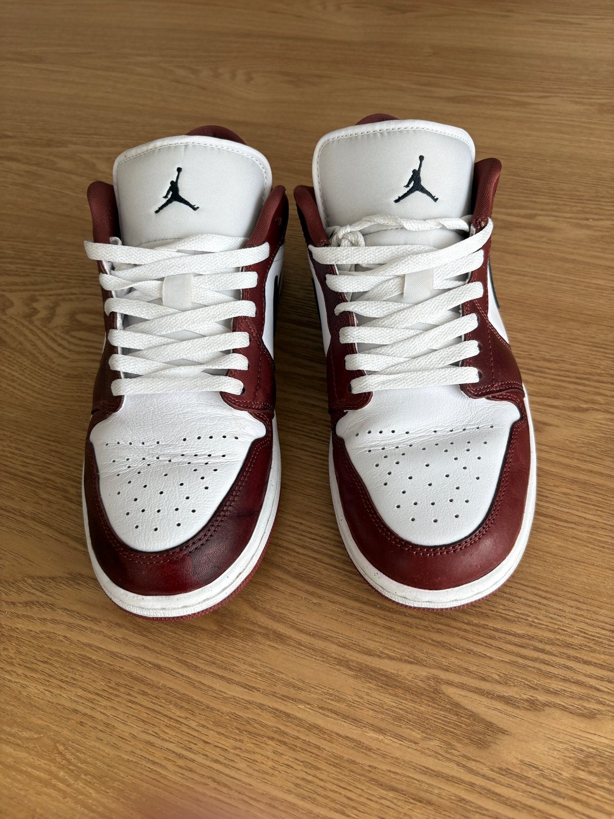 Air Jordan 1 low (rouge/acajou et blanc), Enlèvement ou Envoi, Comme neuf