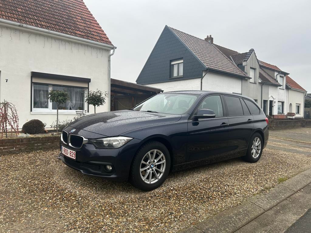 BMW 318d Touring, Auto's, BMW, Particulier, 3 Reeks, ABS, Airbags, Airconditioning, Bluetooth, Centrale vergrendeling, Climate control