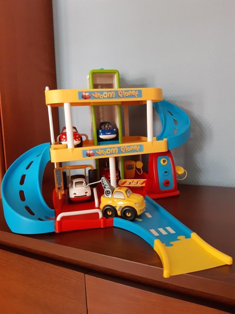 Speelgoed garage, Kinderen en Baby's, Ophalen, Zo goed als nieuw