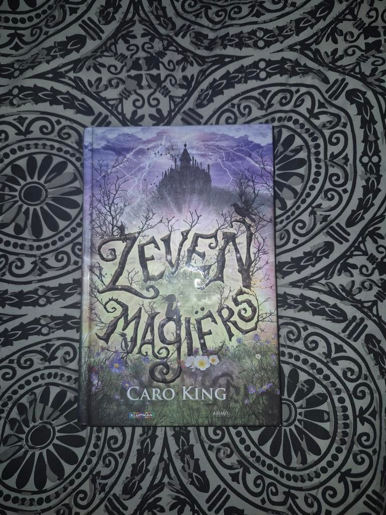 Caro King - Zeven magiërs, Boeken, Ophalen of Verzenden, Caro King