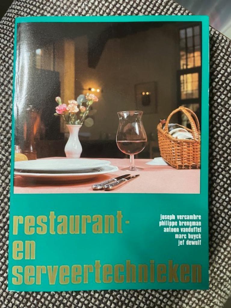 Restaurant - en serveertechnieken, Enlèvement ou Envoi, Neuf, Ne s'applique pas, Jef Dewulf