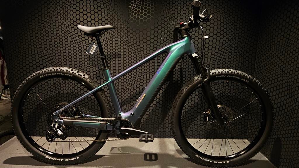 be Reaction Hybrid Race Large €3599
️Bosch Performance cx, Ophalen, Duitsland, Cube, Nieuw