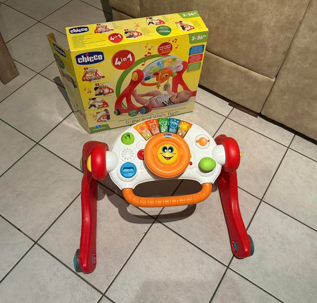 Trotteur bébé chicco, Enfants & Bébés, Jouets | Jouets de bébé, Utilisé, Enlèvement