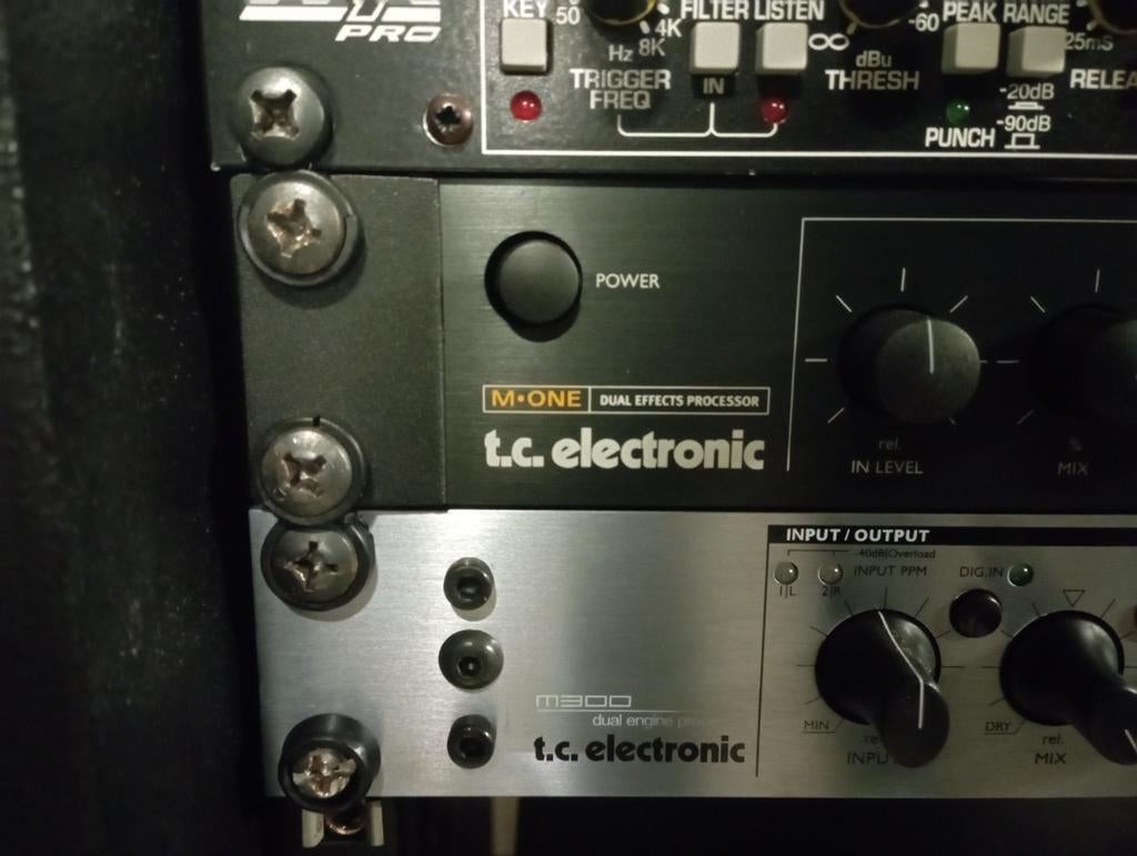 TC electronic M-one dual effects processor, Ophalen of Verzenden, Zo goed als nieuw