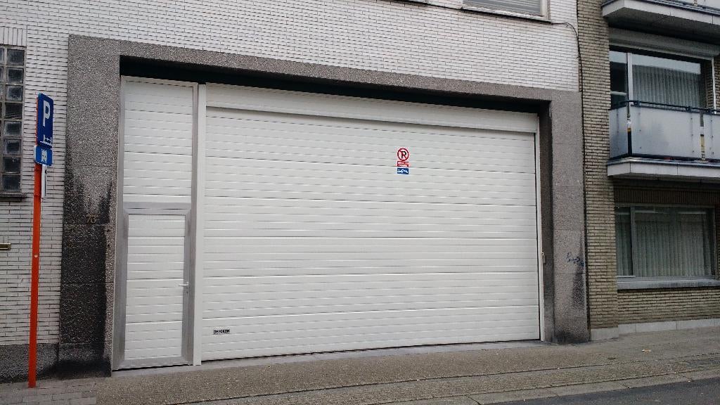 Overdekte autostaanplaats te huur Sint-Niklaas, Provincie Oost-Vlaanderen
