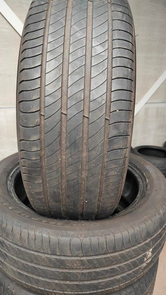 235/50r19 Michelin 5mm 50€ per stuk met montage 23550r19, Ophalen, Zo goed als nieuw