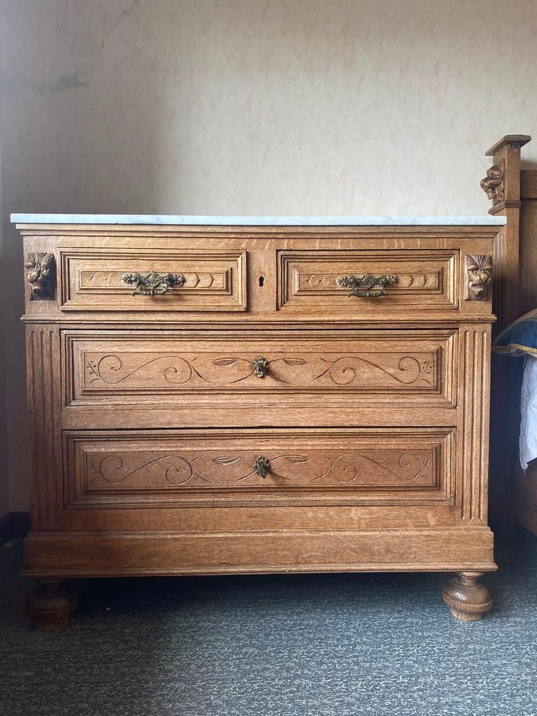 Commode en chêne, 3 ou 4 tiroirs, Comme neuf, Enlèvement, 50 à 100 cm