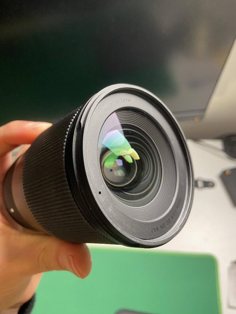 Objectif Sigma 16 mm f/1.4 – Monture Sony E, Enlèvement, Comme neuf, Lentille standard
