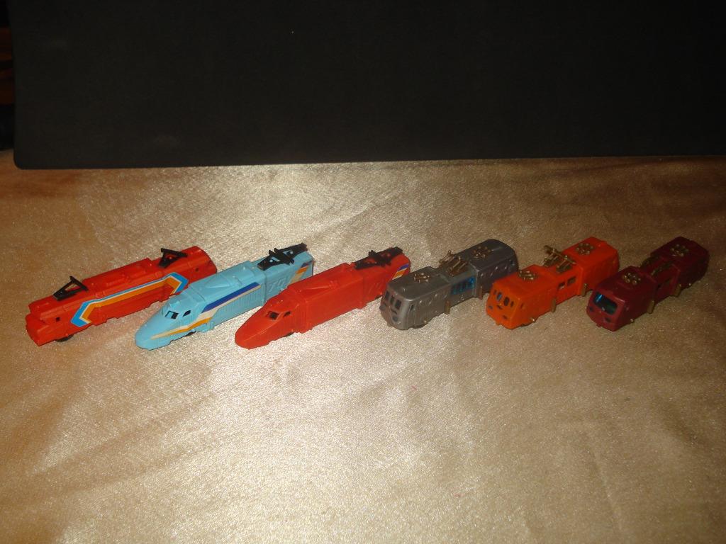 KINDER Lot d'Anciennes Séries Trains Divers 1983 Ferrero, Enlèvement ou Envoi, Comme neuf, Autres types