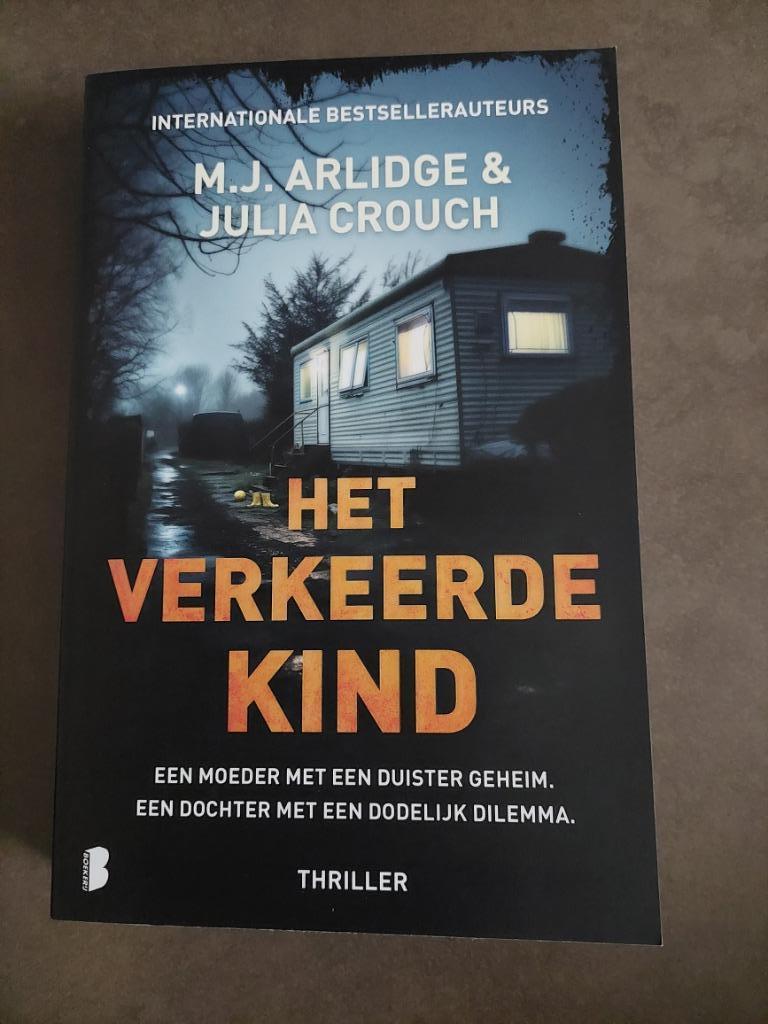 Het verkeerde kind, Ophalen of Verzenden, Zo goed als nieuw, M.J. Arlidge