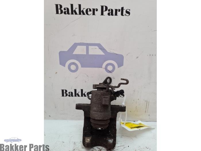 Etrier de frein (pince) arrière droit d'un Volkswagen Golf, Autos : Pièces & Accessoires, Freins & Transmission, Volkswagen, Utilisé