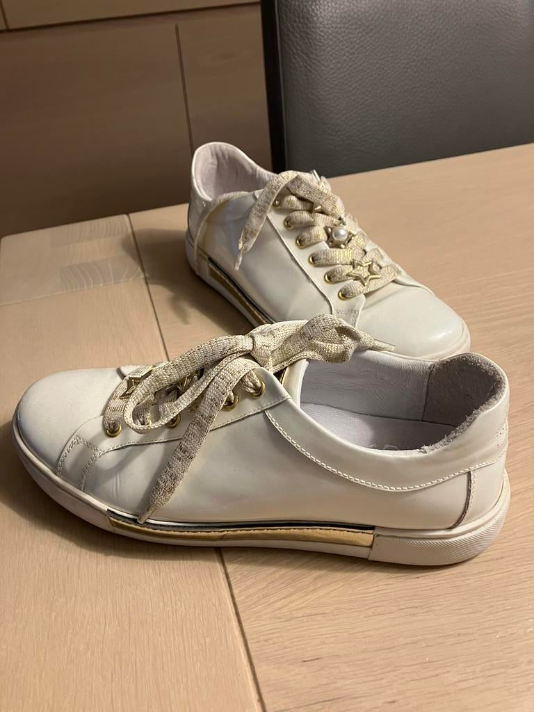 Sneakers RTB met gouden details - maat 37 - ecru, Kinderen en Baby's, Kinderkleding | Schoenen en Sokken, Ophalen of Verzenden