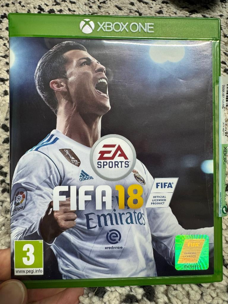 Xbox One Fifa 17 & 18, Games en Spelcomputers, Ophalen, Gebruikt, Sport, 3 spelers of meer