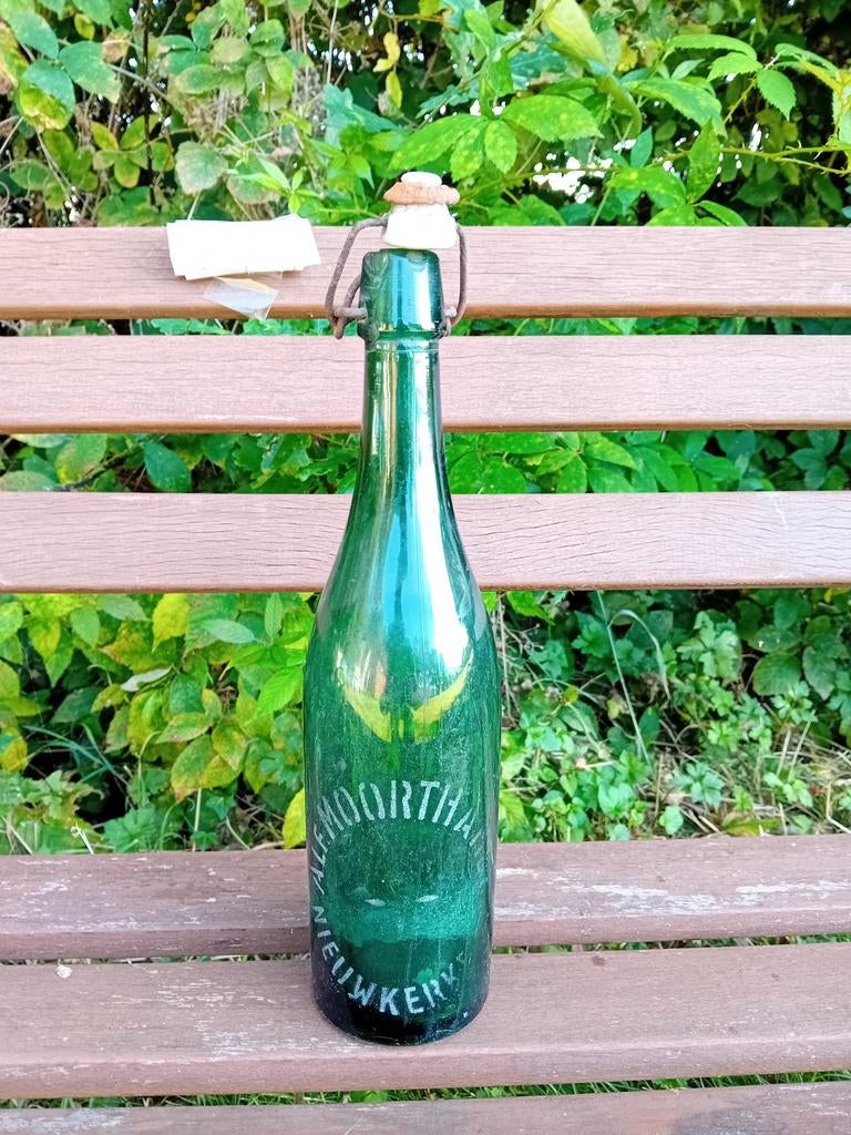 Oude vintage bierfles Alfons Moortham Nieuwkerken waas, Enlèvement ou Envoi, Utilisé