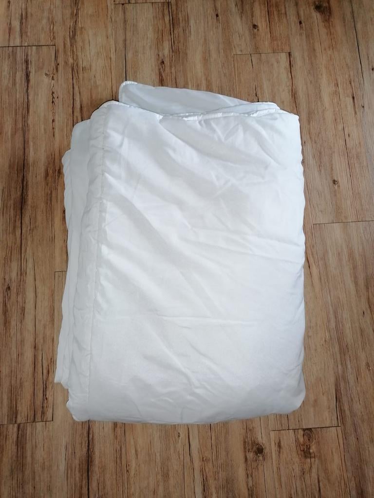 Couette 1 personne 1m40 x 2m, Ophalen of Verzenden, Zo goed als nieuw