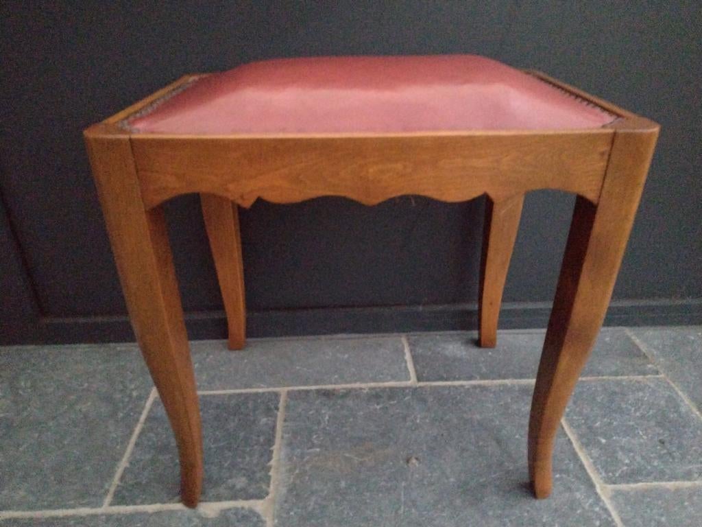 Vintage voetbank, Antiek en Kunst, Antiek | Meubels | Stoelen en Sofa's, Ophalen