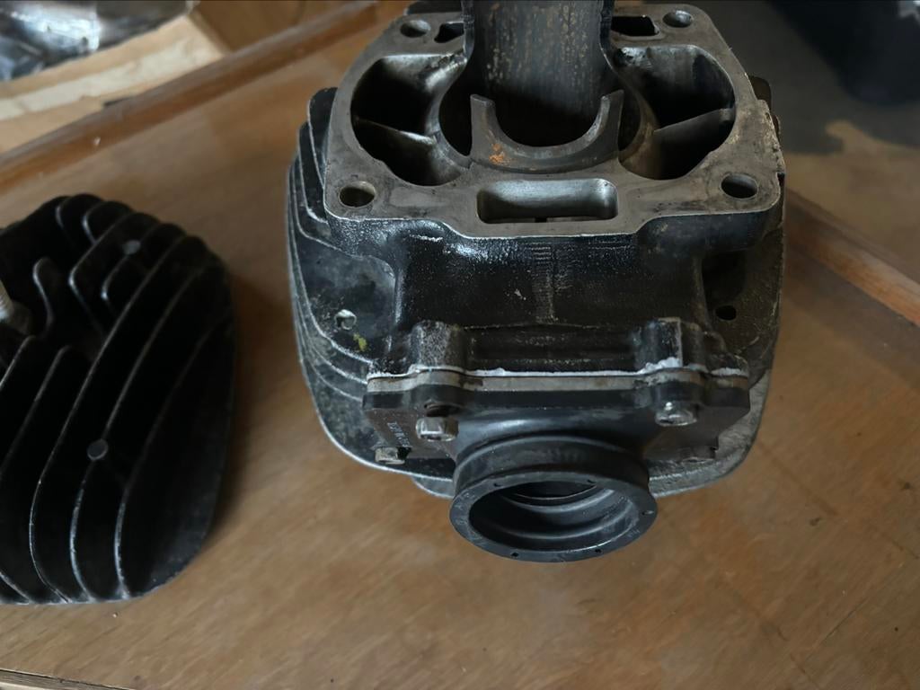 Cylindre et culasse Suzuki Rm 250, Motos, Enlèvement ou Envoi