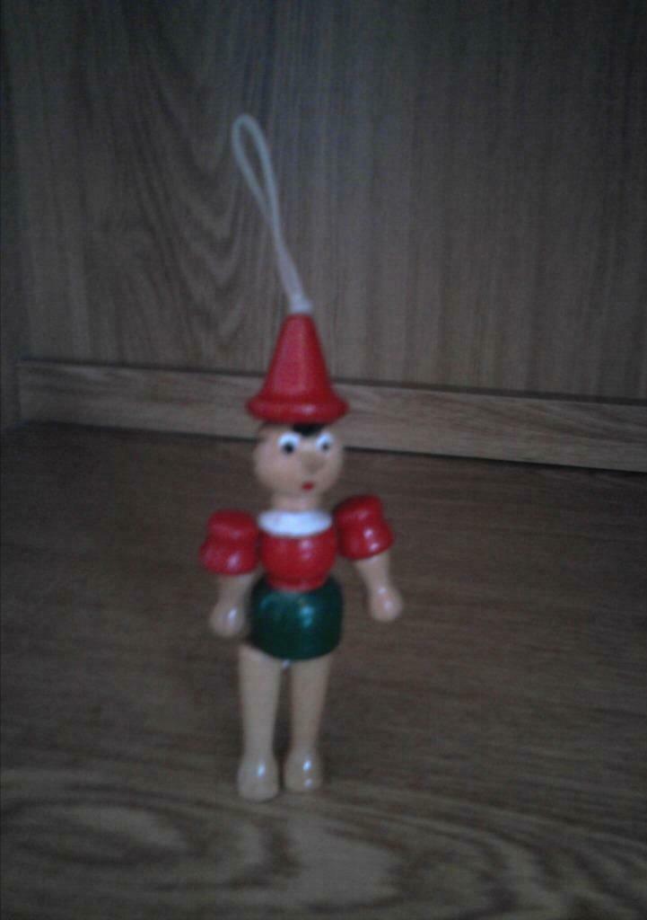 Vintage Pinokkio in hout, Verzamelen, Verzenden, Gebruikt