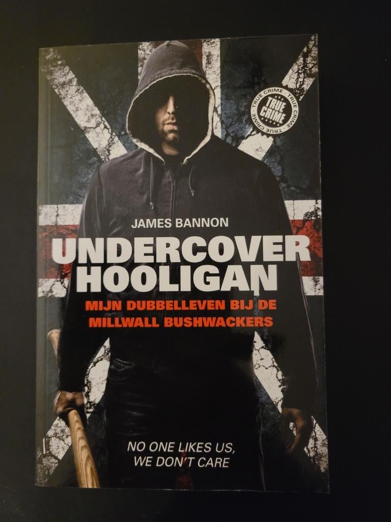 James Bannon - Undercover hooligan, Boeken, Ophalen of Verzenden, Zo goed als nieuw, James Bannon