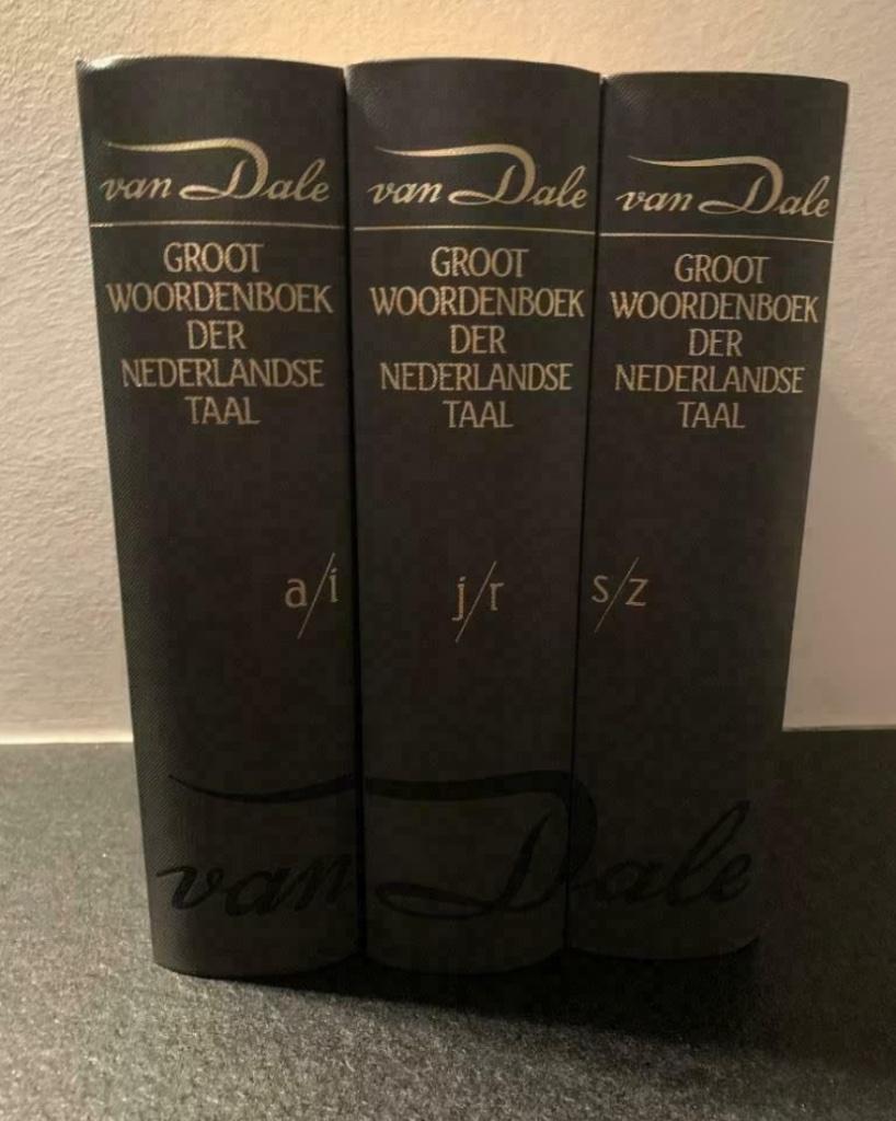 Groot woordenboek der Nederlandse taal, Van Dale, 3-delig In, Gelezen, Nederlands, Ophalen of Verzenden, Van Dale
